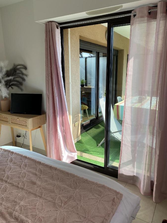 T2 Proche De La Gare, A 10 Minutes A Pieds De La Croisette, Piscine & Parking Dans Residence De Haut Standing Cannes Exterior foto